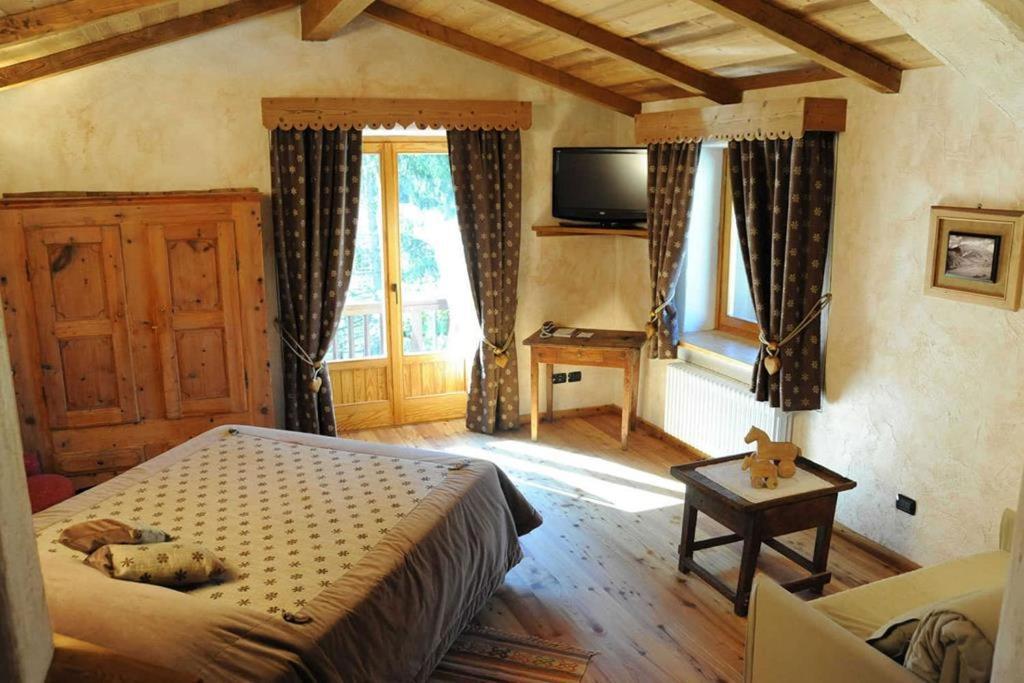La Madonnina Del Gran Paradiso Wellness Hotel Cogne Bagian luar foto