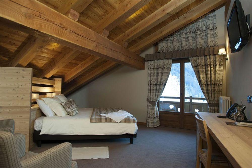 La Madonnina Del Gran Paradiso Wellness Hotel Cogne Bagian luar foto
