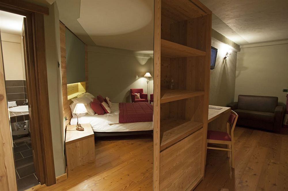 La Madonnina Del Gran Paradiso Wellness Hotel Cogne Bagian luar foto