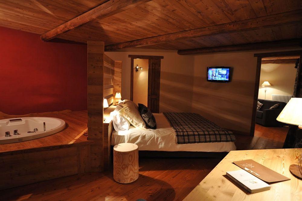 La Madonnina Del Gran Paradiso Wellness Hotel Cogne Bagian luar foto