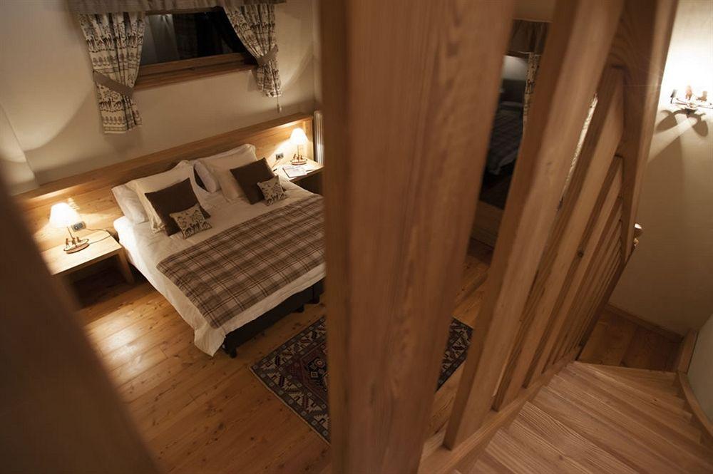 La Madonnina Del Gran Paradiso Wellness Hotel Cogne Bagian luar foto