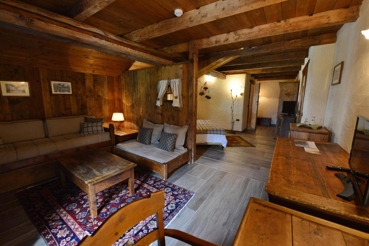 La Madonnina Del Gran Paradiso Wellness Hotel Cogne Bagian luar foto